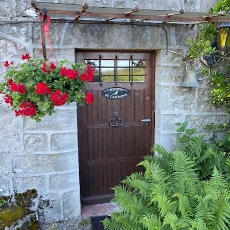 Maison De Campagne Sarroux Buitenkant foto